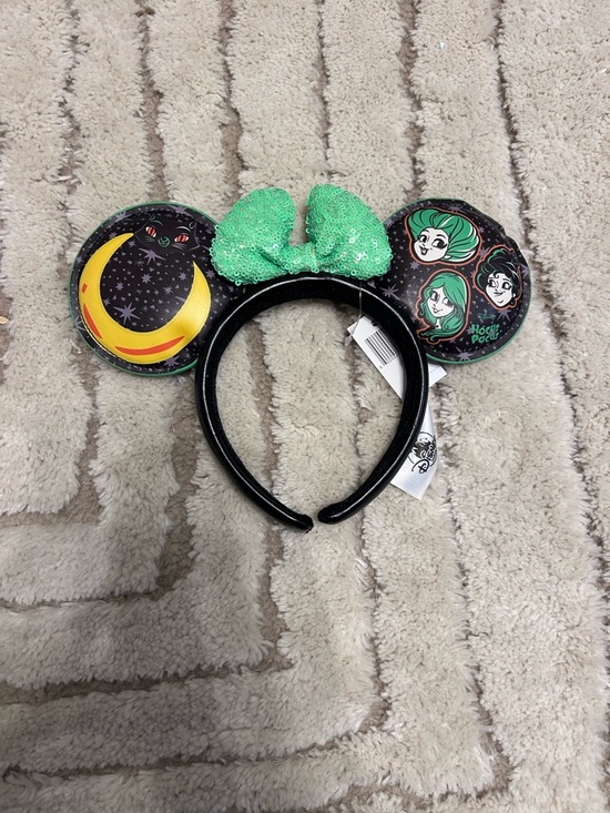 Disney Accessories - Disney Hocus Pocus Minnie Ears Headband - Green Sequin Bow, Black Ears